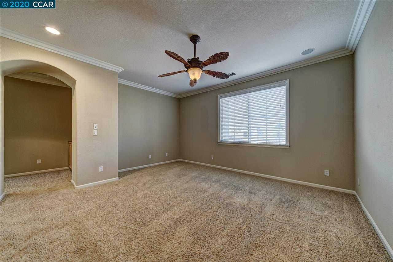 3026 Castle Rock Loop Discovery Bay, CA 94505 - Photo 21 of 37