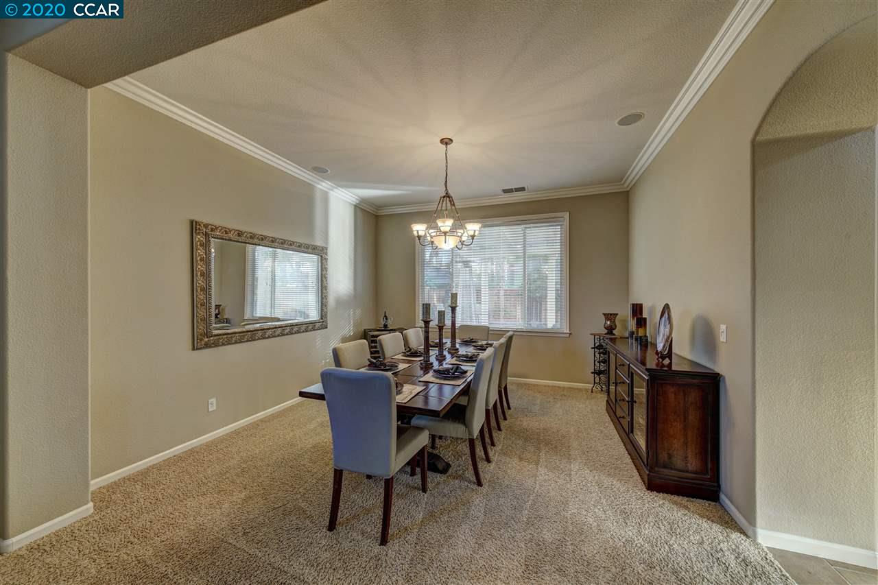 3026 Castle Rock Loop Discovery Bay, CA 94505 - Photo 10 of 37