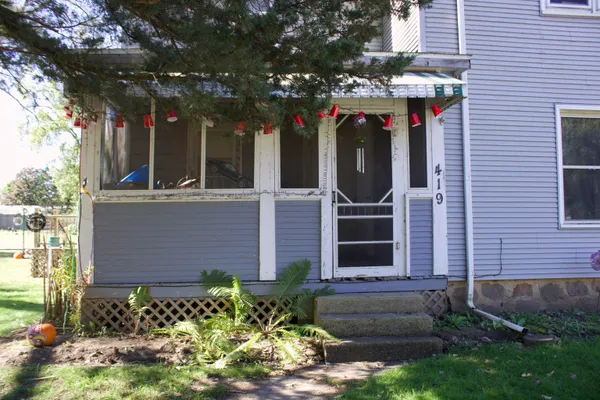 $190,000 | 419 North Main Street, Pardeeville, WI 53954
