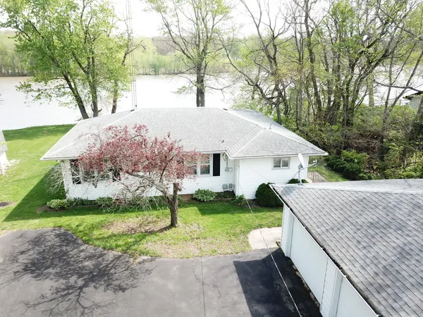 $310,000 | 22016 Il-113 Route, Wilmington, IL 60481