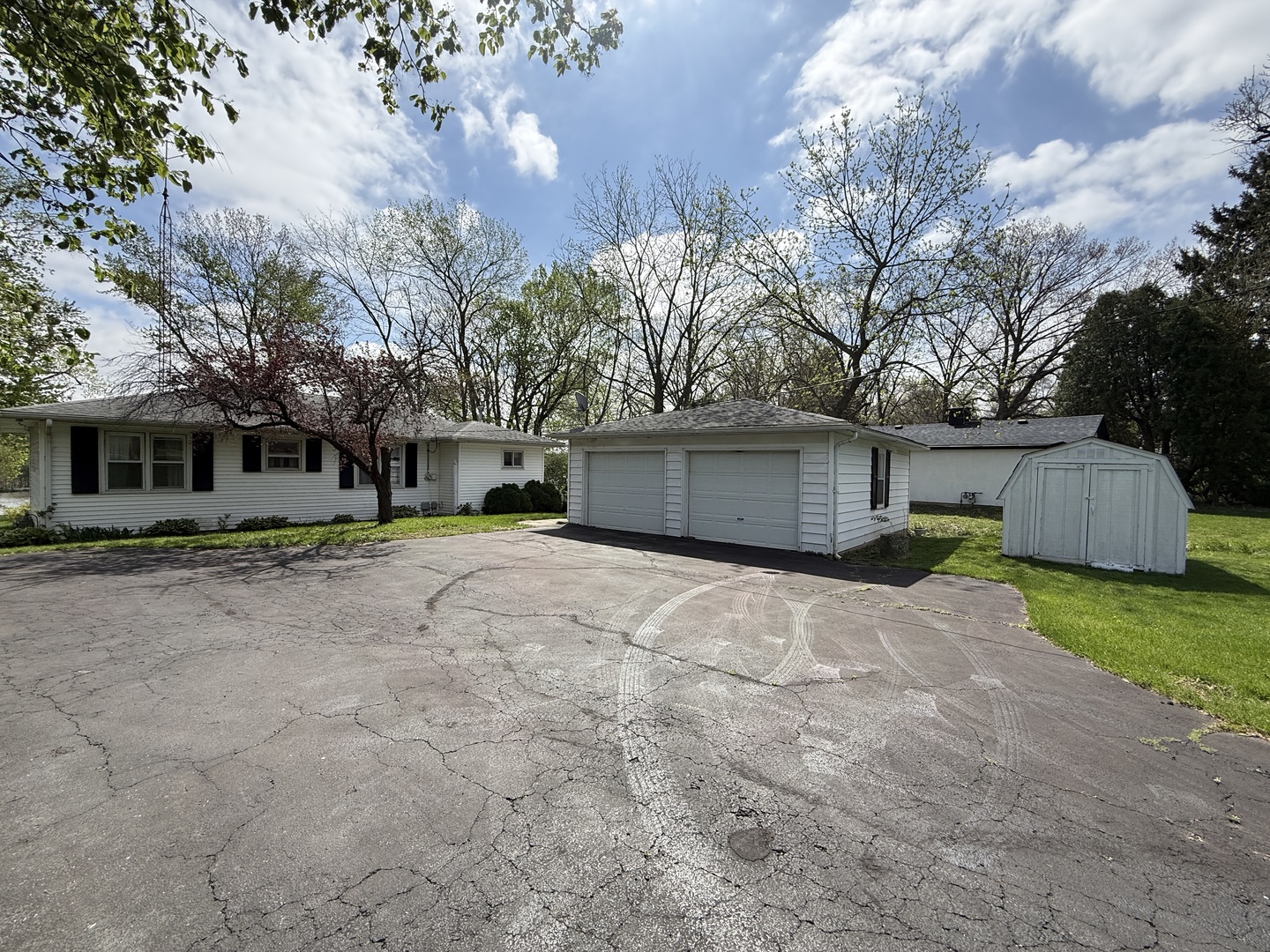 22016 Il-113 Route Wilmington, IL 60481 - Photo 2 of 26