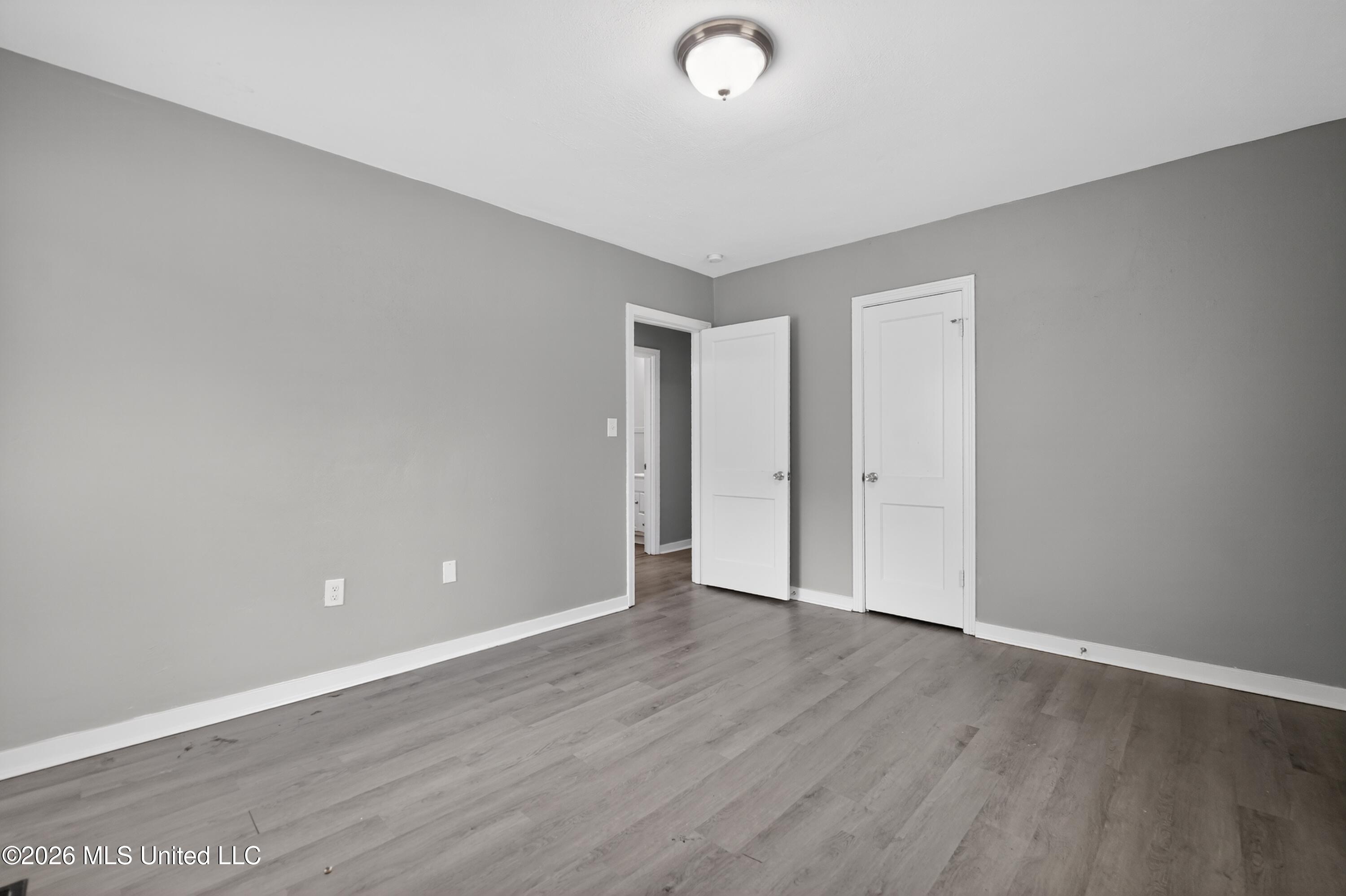 609 Belvedere Road Jackson, MS 39206 - Photo 22 of 39 27_609_Belvedere_Rd_Jackson_MS_39206-Bed