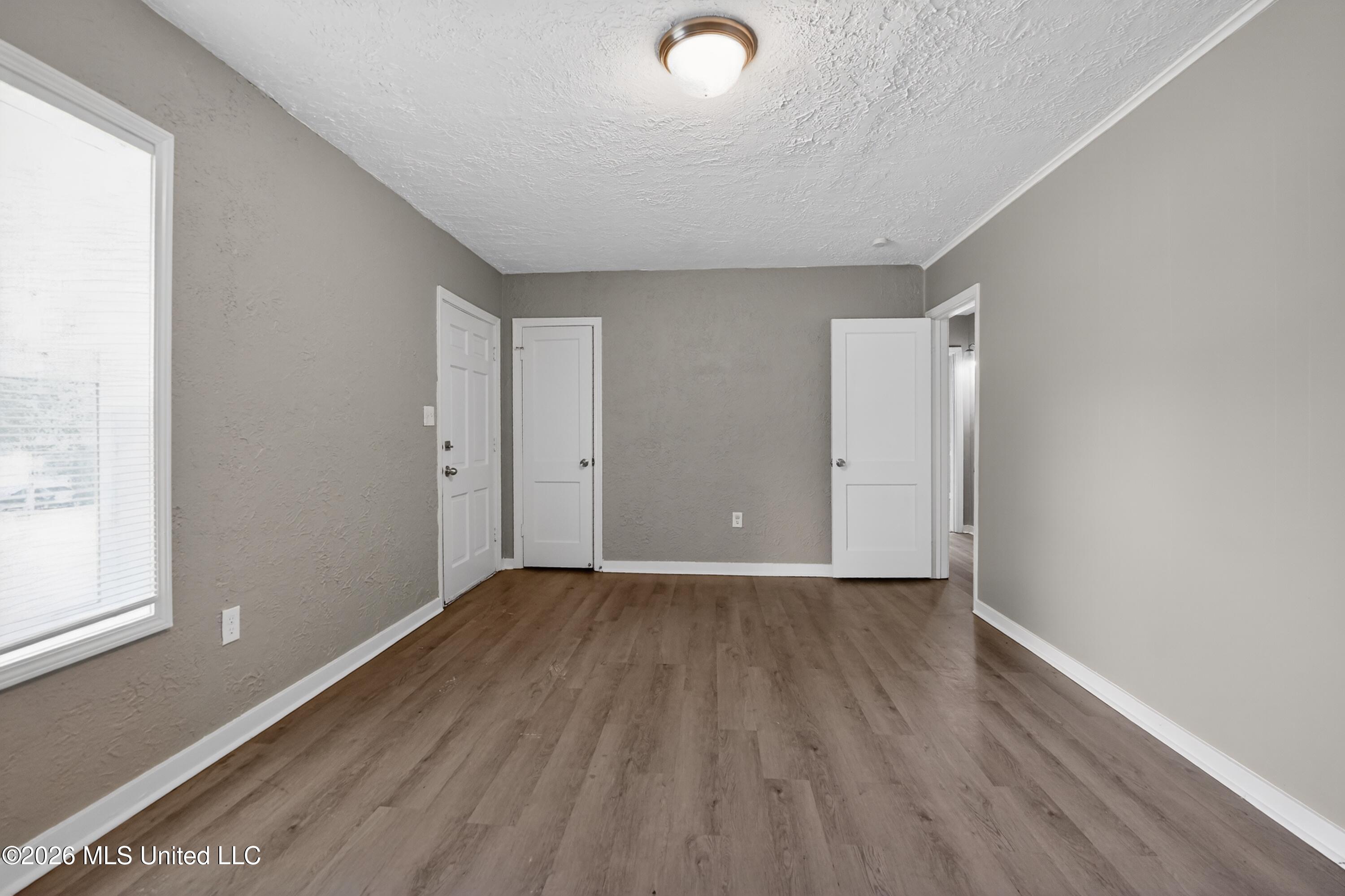 609 Belvedere Road Jackson, MS 39206 - Photo 28 of 39 32_609_Belvedere_Rd_Jackson_MS_39206-Bed