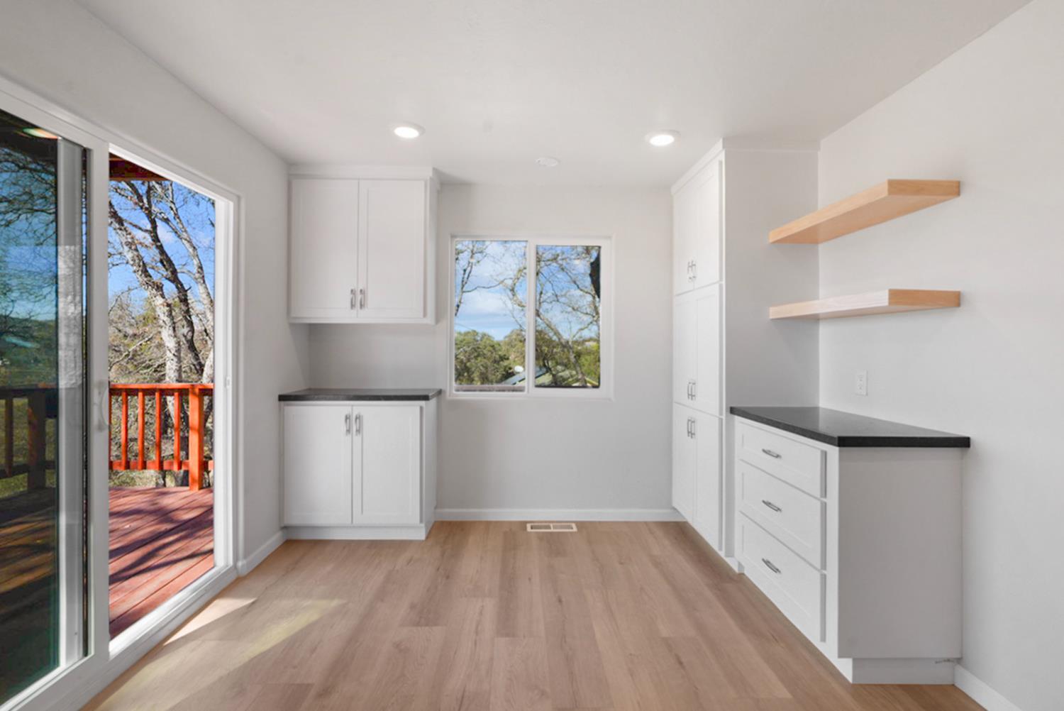 2324 Quail Hill Road Copperopolis, CA 95228 - Photo 15 of 37 a view of an empty room and window