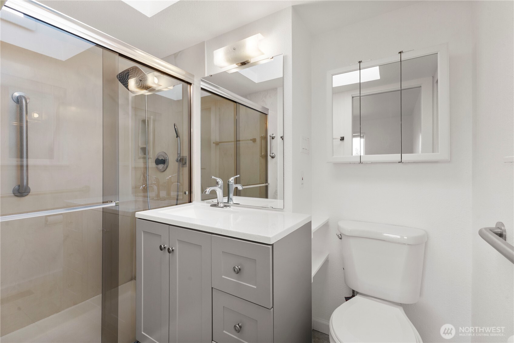 741 South 295th Place Federal Way, WA 98003 - Photo 16 of 34
