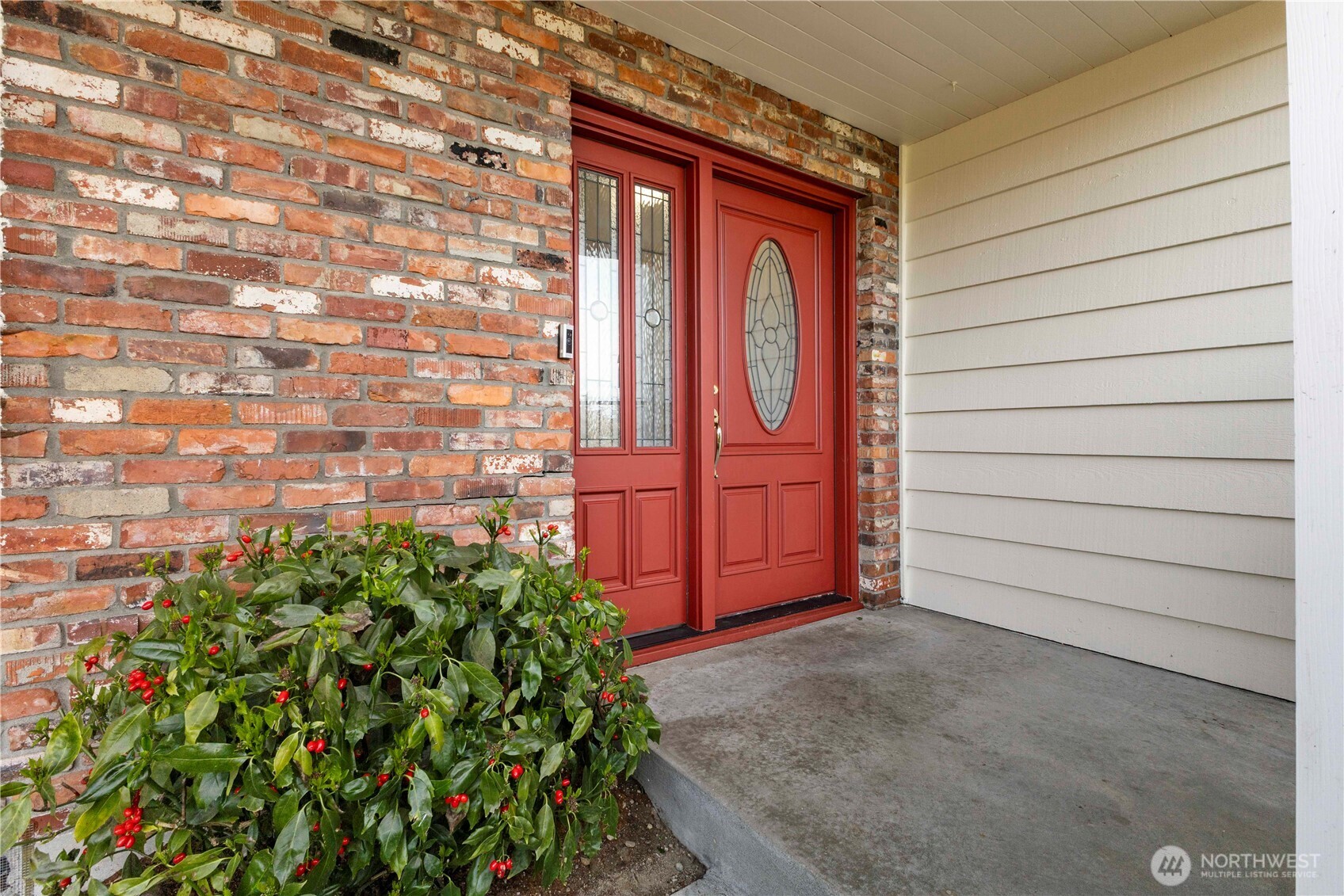741 South 295th Place Federal Way, WA 98003 - Photo 4 of 34