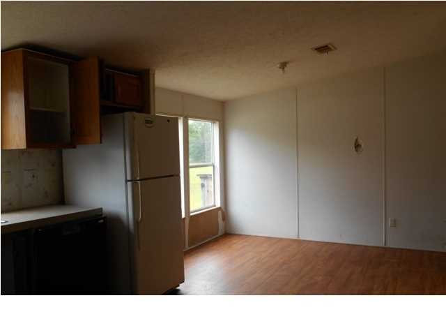 5294 Chesterfield Road Crestview, FL 32539 - Photo 2 of 8 Gallery Image 2