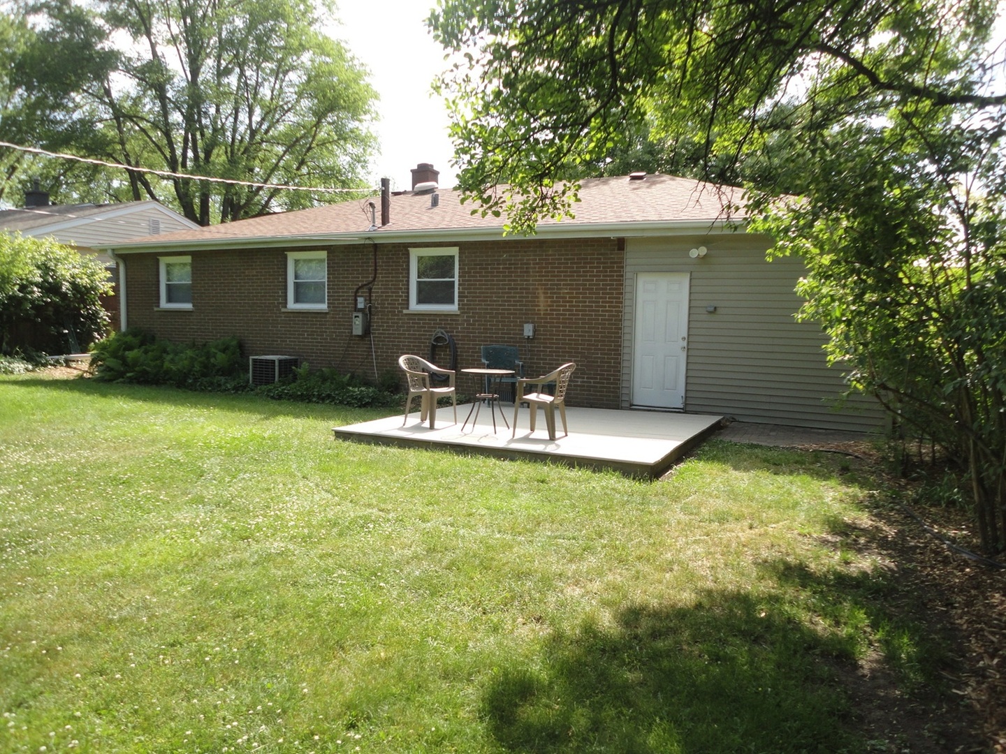 6325 Dunham Road Downers Grove, IL 60516 - Photo 18 of 19