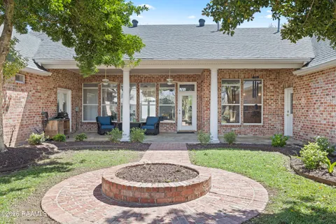 $619,995 | 200 Westfield Drive, Lafayette, LA 70503