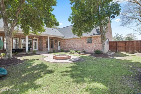 $619,995 | 200 Westfield Drive, Lafayette, LA 70503