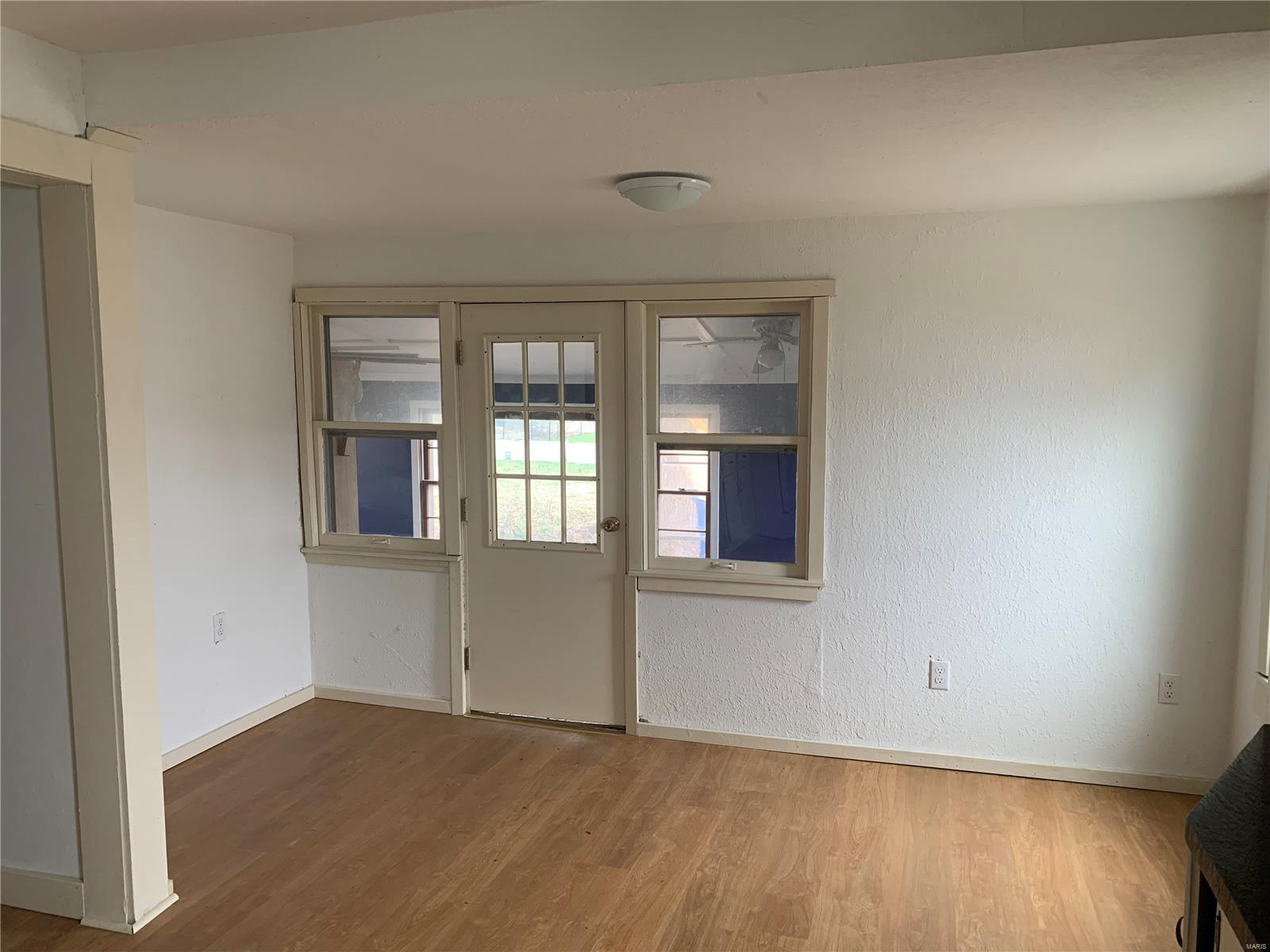 356 Murphysboro Road Chester, IL 62233 - Photo 5 of 8