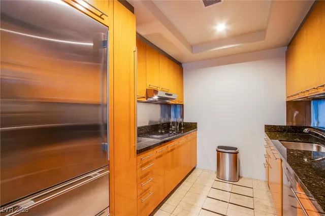 $2,650 | 2700 South Las Vegas Boulevard, Unit 1504, Las Vegas, NV 89109