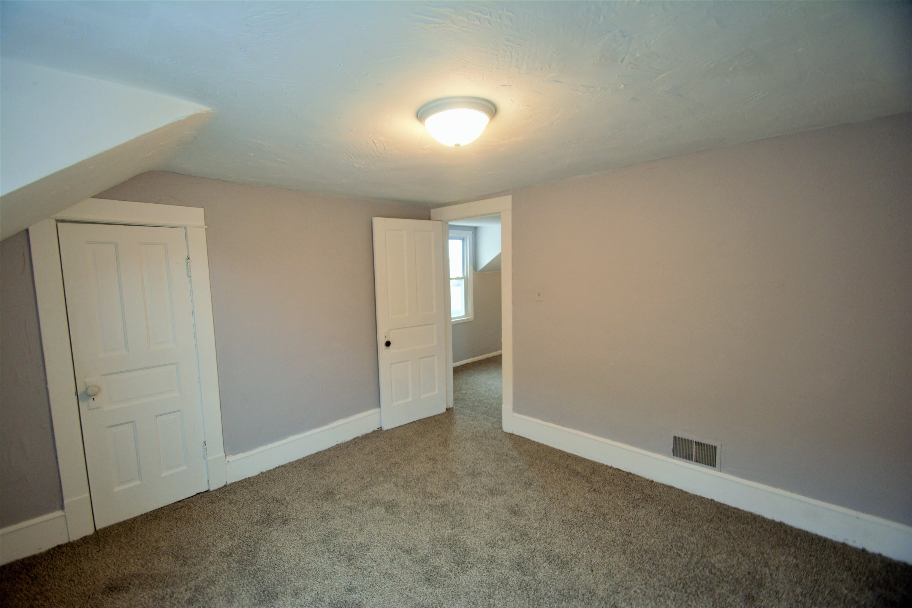 1017 18th Street Two Rivers, WI 54241 - Photo 15 of 31