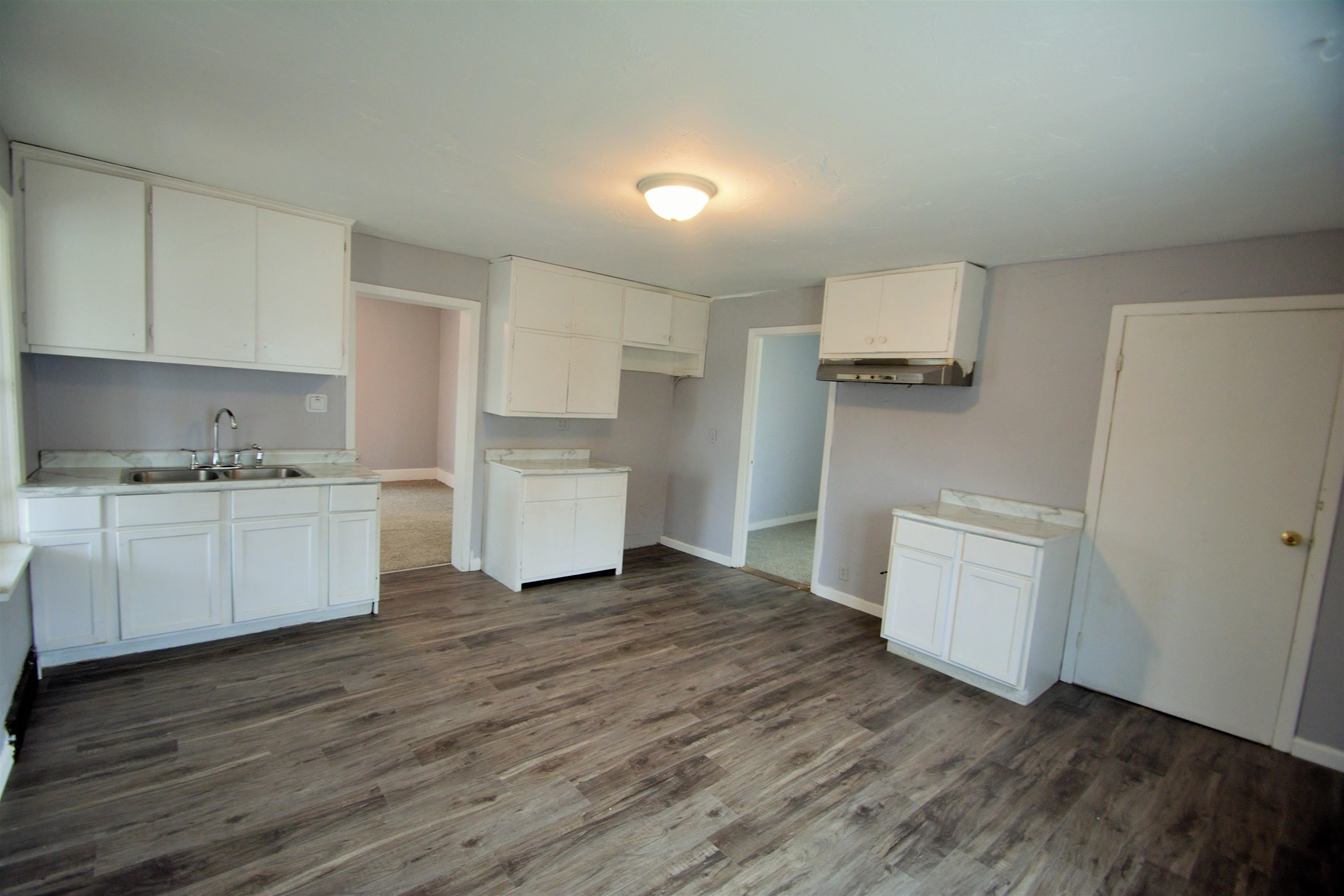 1017 18th Street Two Rivers, WI 54241 - Photo 8 of 31