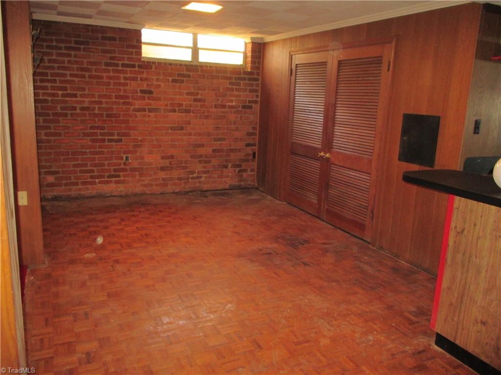 541 Eden Road Stoneville, NC 27048 - Photo 38 of 50 Bar Room