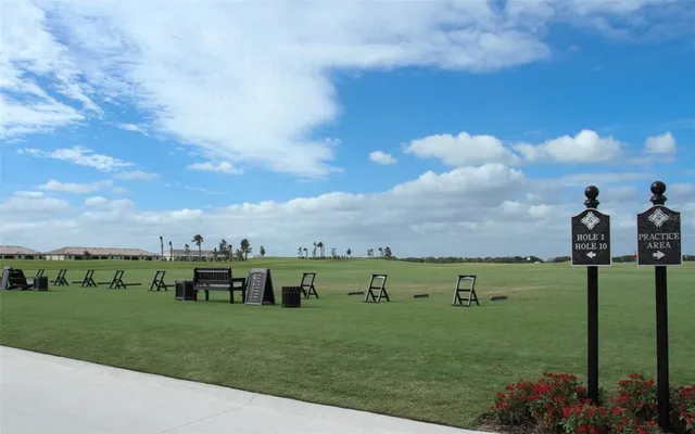 $6,300 | 16814 Vardon Terrace, Unit 201, Bradenton, FL 34211