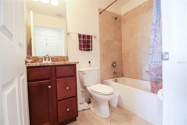 $6,300 | 16814 Vardon Terrace, Unit 201, Bradenton, FL 34211