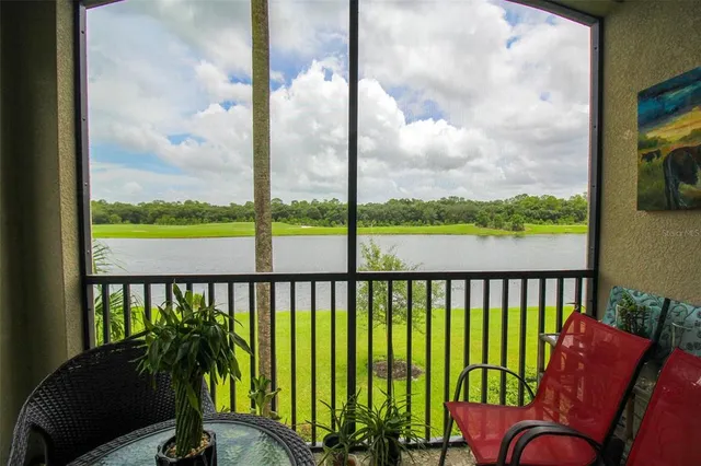 $6,300 | 16814 Vardon Terrace, Unit 201, Bradenton, FL 34211