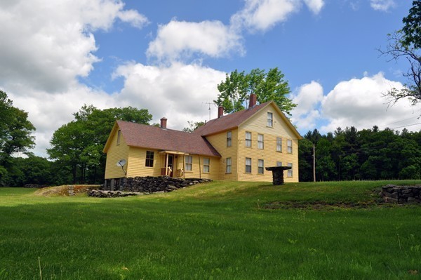 390 Old Hardwick Road Barre, MA 01005 - Photo 3 of 30