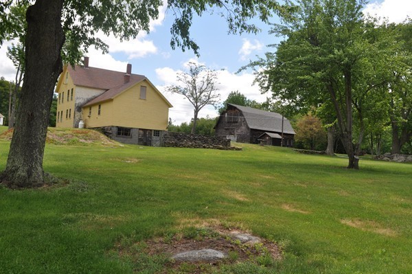 390 Old Hardwick Road Barre, MA 01005 - Photo 7 of 30