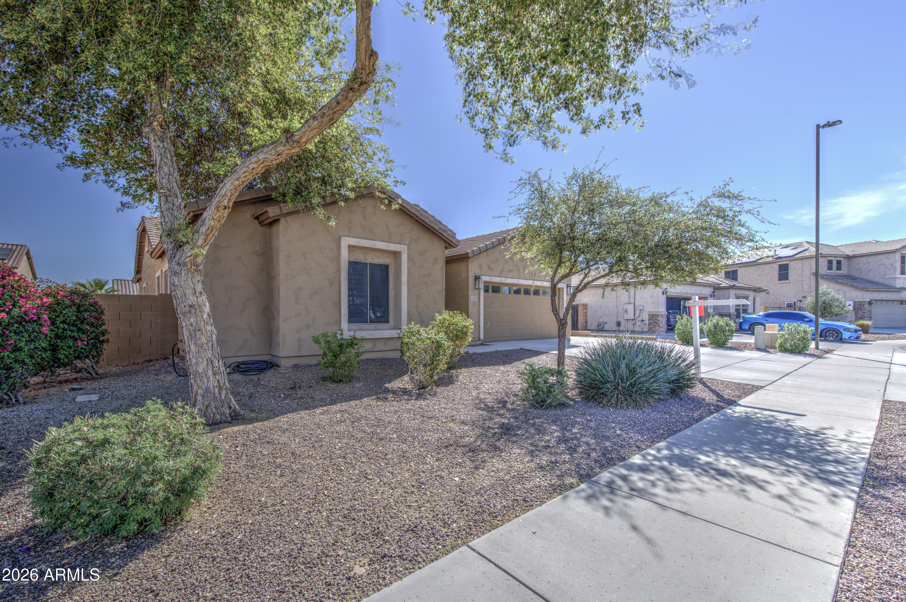 16761 West Pima Street Goodyear, AZ 85338 - Photo 5 of 47 Front 5