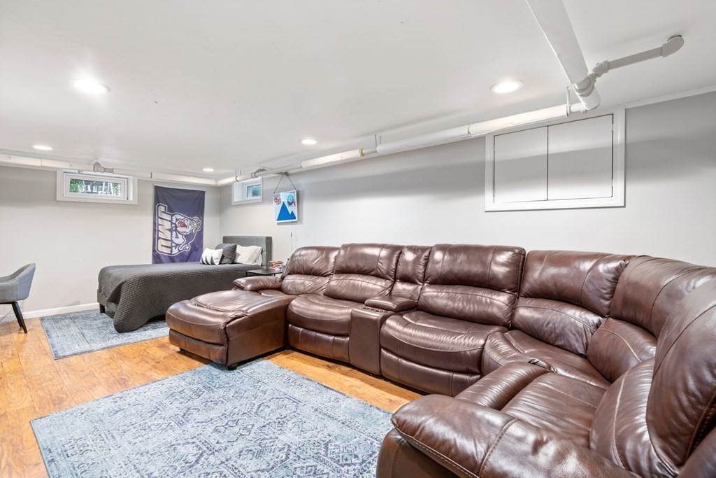 88 Center Street Hanover, MA 02339 - Photo 19 of 26