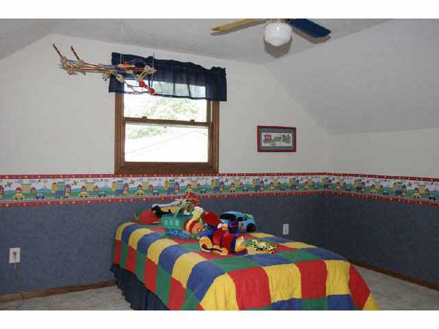 3263 Minerva Lake Road Columbus, OH 43231 - Photo 4 of 9 Gallery Image 4