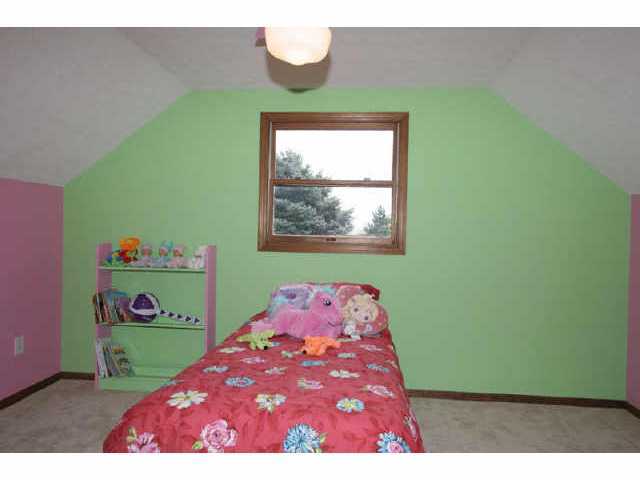3263 Minerva Lake Road Columbus, OH 43231 - Photo 9 of 9 Gallery Image 9