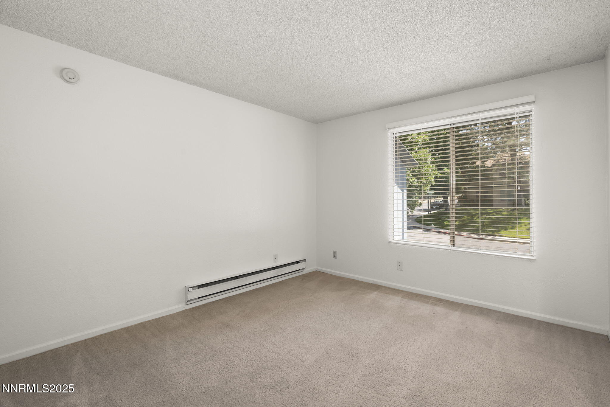 3948 Clear Acre Lane, Unit 262 Reno, NV 89512 - Photo 14 of 22 16-web-or-mls-_DSC0889