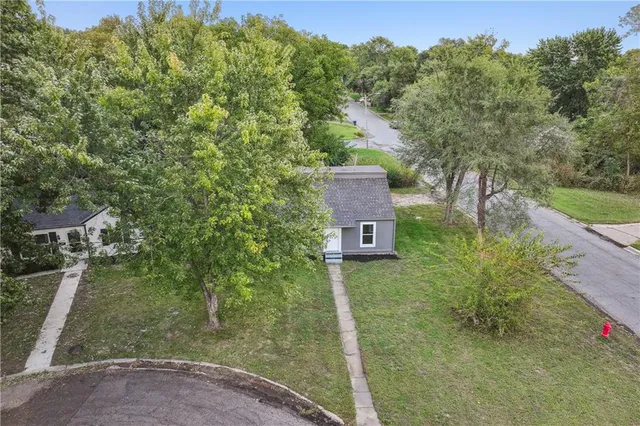 $175,000 | 2709 South 51st Court, Kansas City, KS 66106