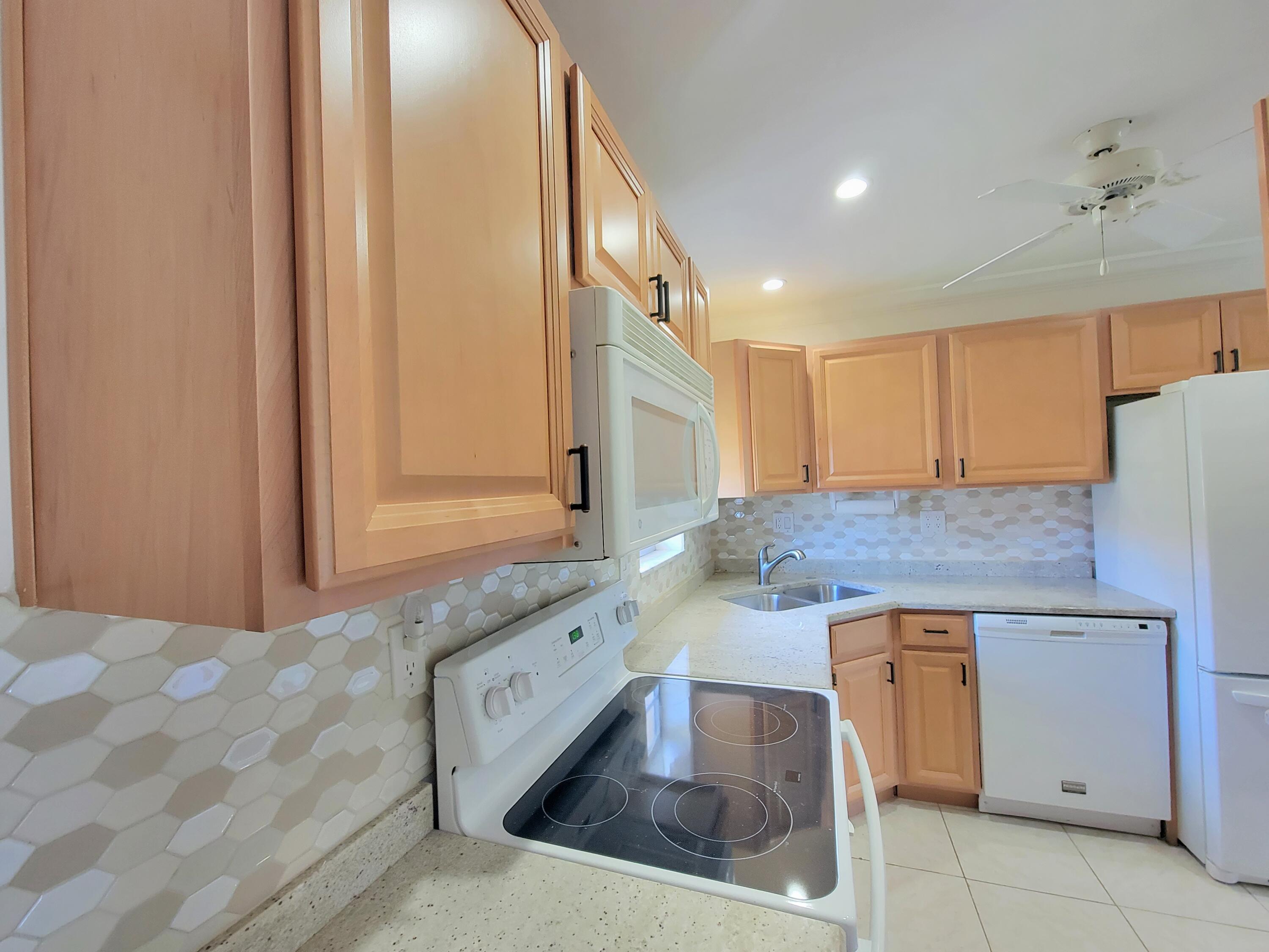 1977 Southwest Palm City Road, Unit D Stuart, FL 34994 - Photo 7 of 27 20220818_133954