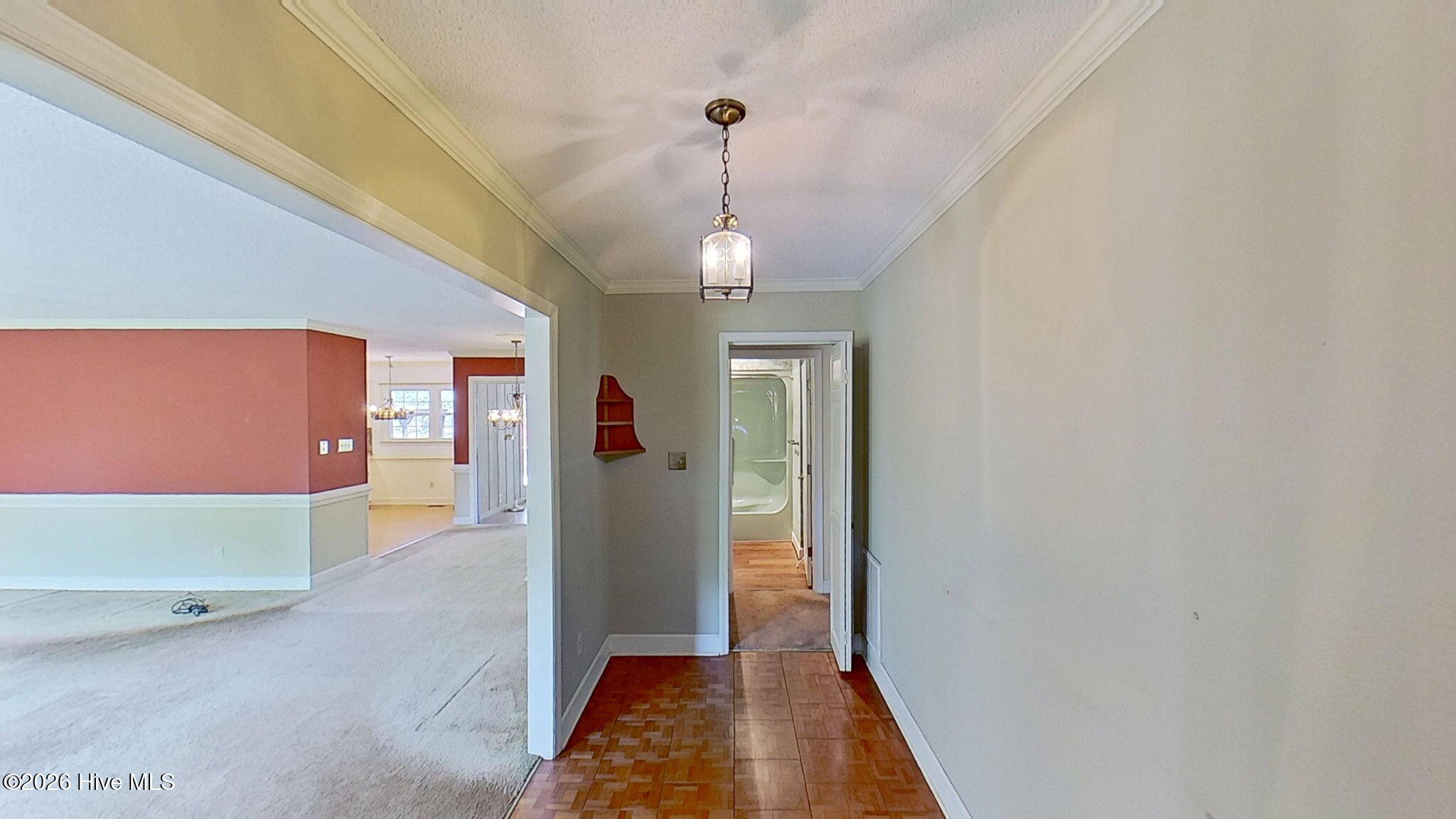 512 Raymond Road Arapahoe, NC 28510 - Photo 19 of 64 33-web-or-mls-512-Raymond-Rd-Main-House-