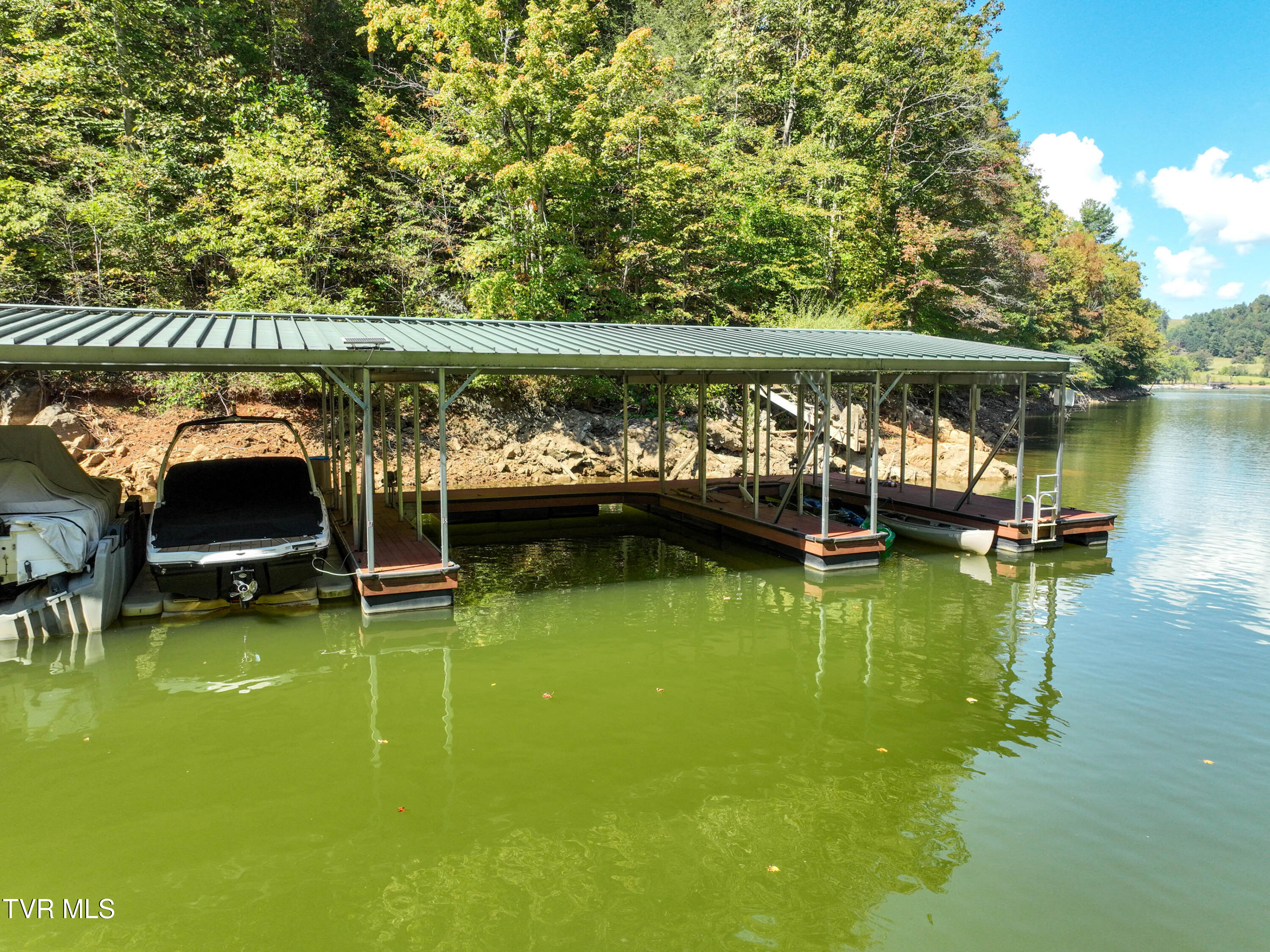 14-23 Gordon Ridge Road, Unit 14 23 26 Butler, TN 37640 - Photo 16 of 23 Gordons Ridge Rd Common Areas Drone EVAN