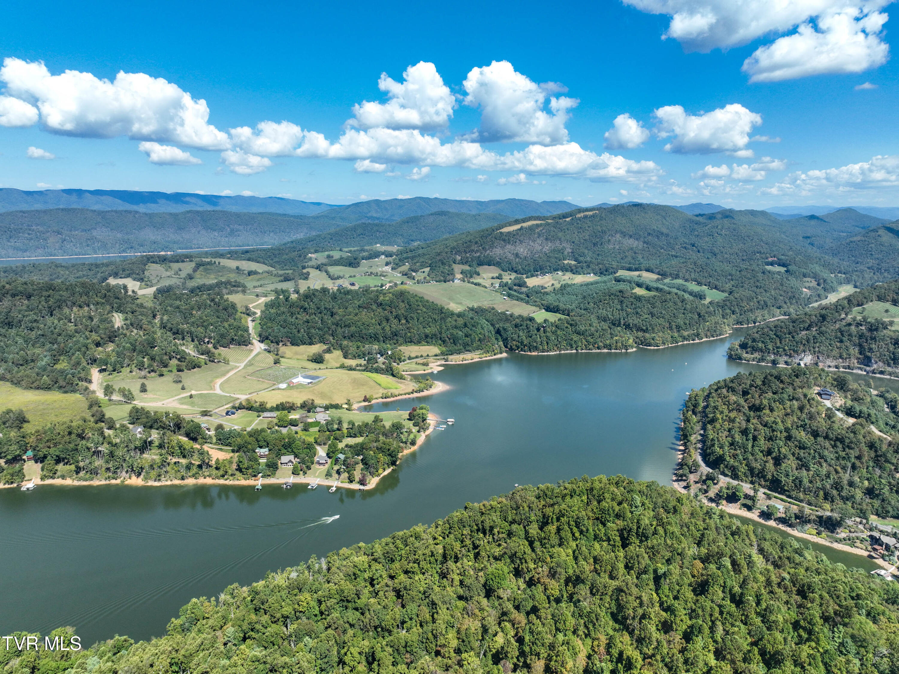 14-23 Gordon Ridge Road, Unit 14 23 26 Butler, TN 37640 - Photo 3 of 23 Gordons Ridge Rd Lot 1 Drone EVANS-13