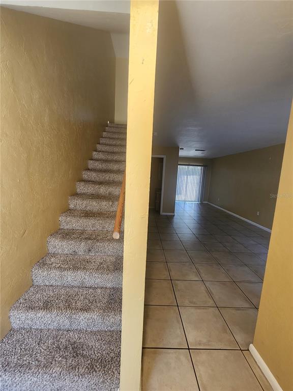 702 Southwest 70th Terrace, Unit B Gainesville, FL 32607 - Photo 27 of 33
