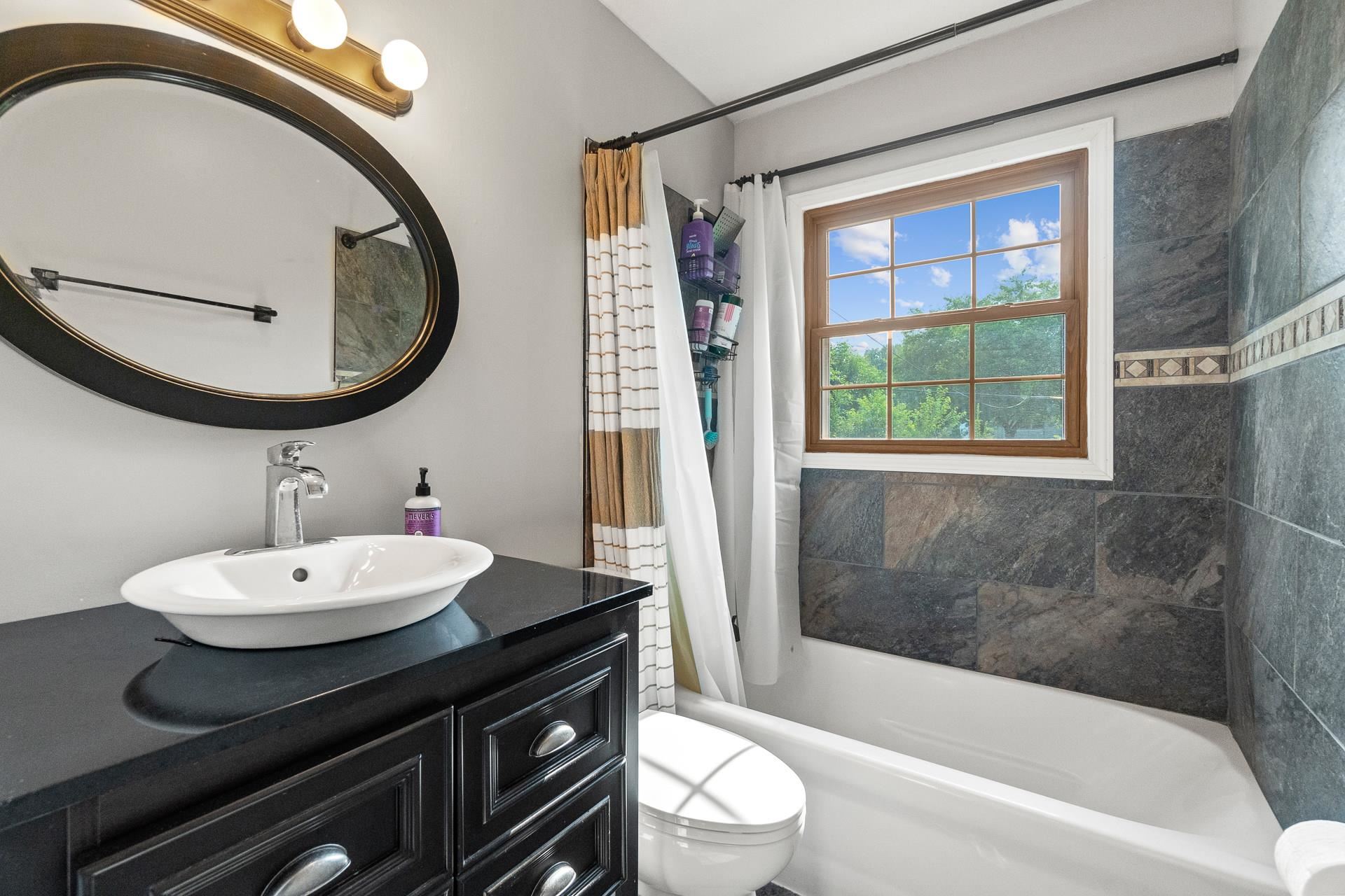 5912 East Hills Road Fort Wayne, IN 46804 - Photo 18 of 32 Gallery Image 18