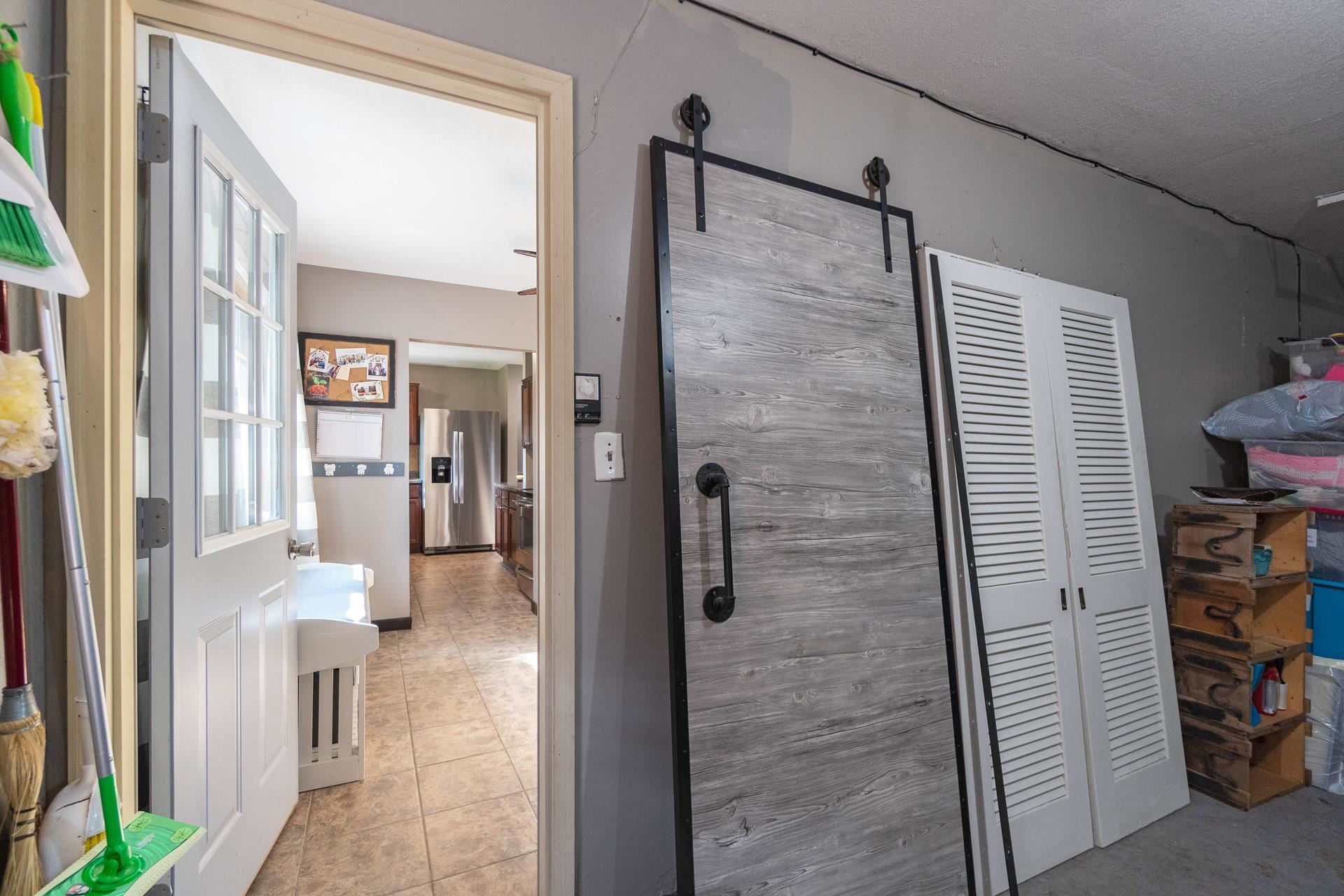 5912 East Hills Road Fort Wayne, IN 46804 - Photo 25 of 32 Gallery Image 25