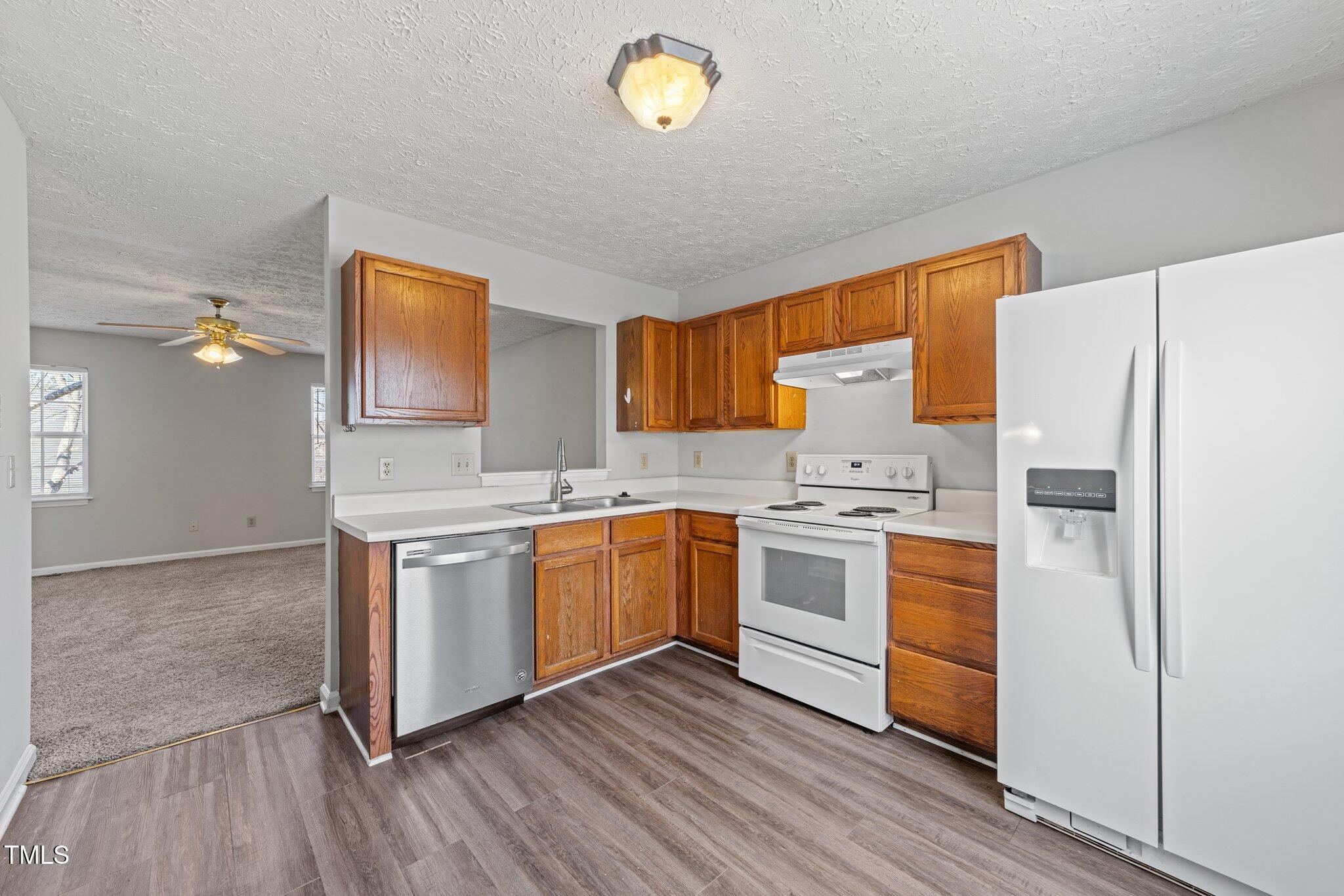 608 Oleander Road Raleigh, NC 27603 - Photo 7 of 23 8-web-or-mls-3D5A8126