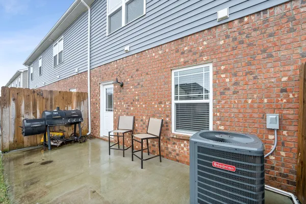 $1,550 | 318 Fallow Circle, Clarksville, TN 37040