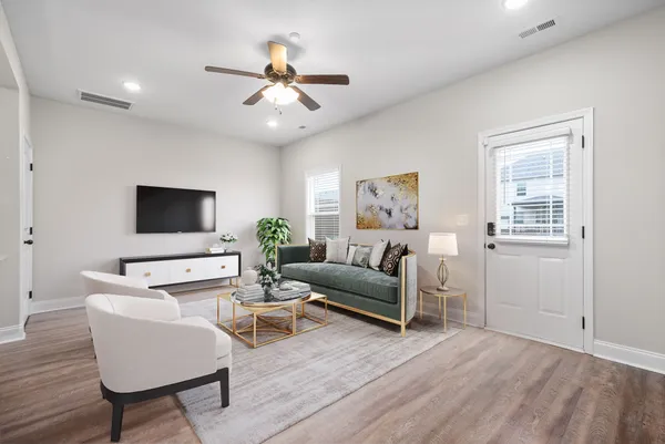 $1,550 | 318 Fallow Circle, Clarksville, TN 37040