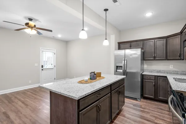 $1,550 | 318 Fallow Circle, Clarksville, TN 37040