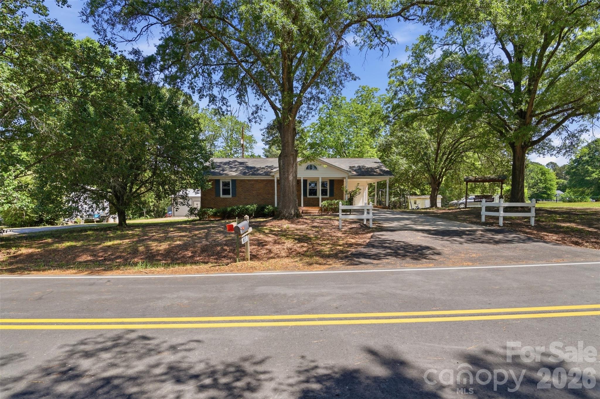 2068 Knight Road Lancaster, SC 29720 - Photo 2 of 26 Gallery Image 2