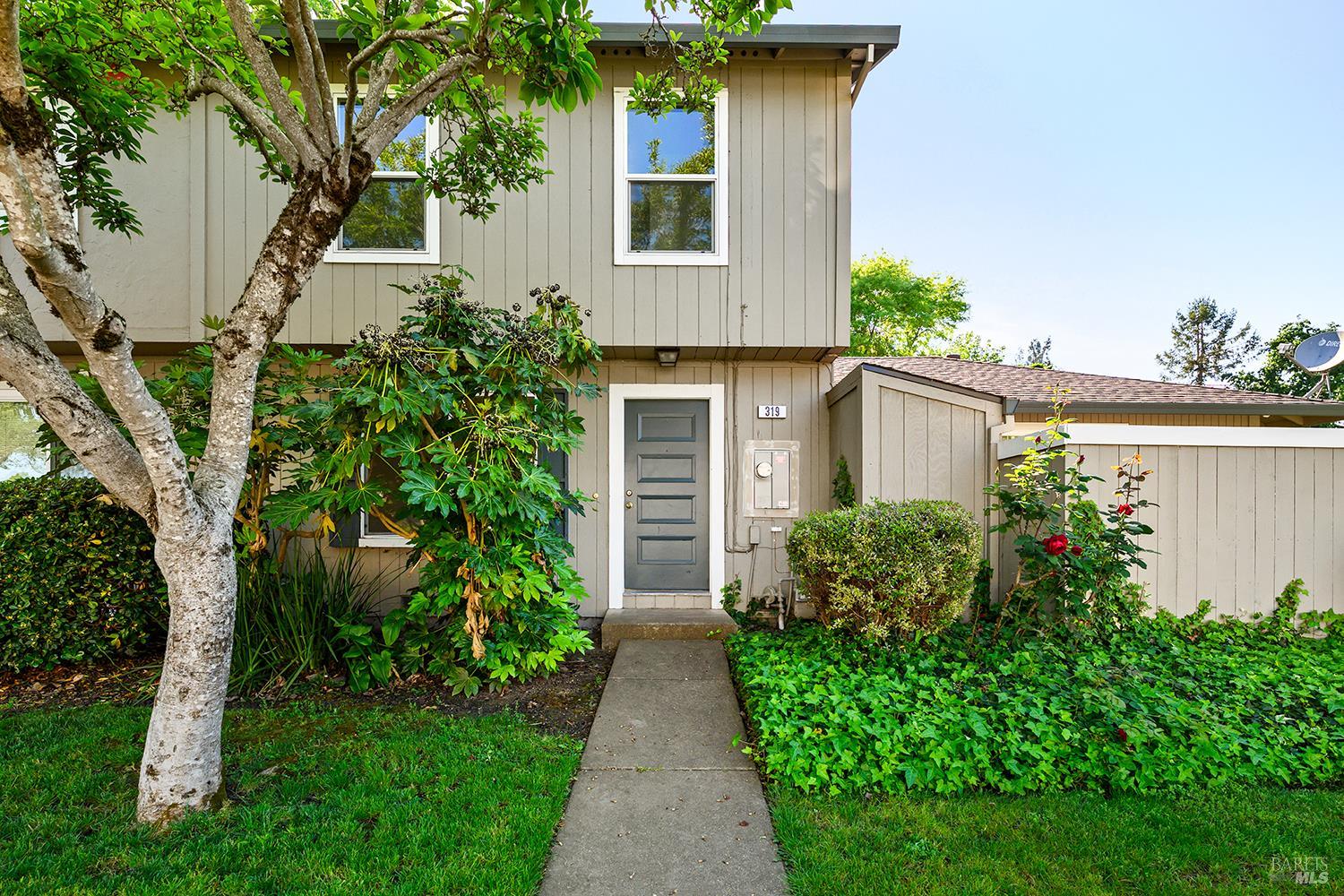 319 Algiers Court Santa Rosa, CA 95409 - Photo 1 of 23