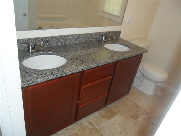 61 Grape Street Springfield, MA 01109 - Photo 8 of 12