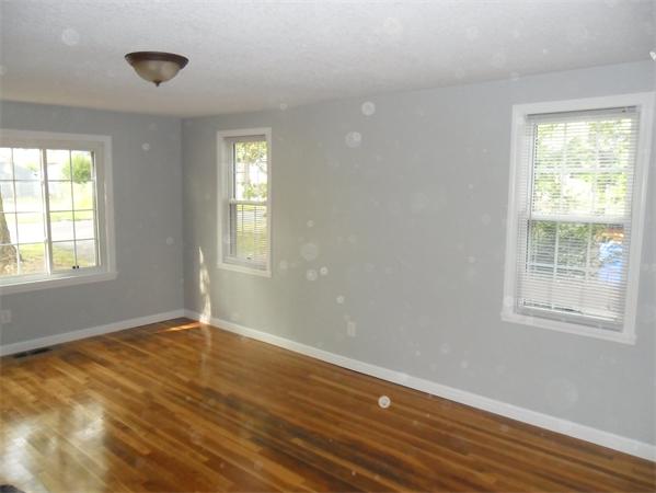 61 Grape Street Springfield, MA 01109 - Photo 10 of 12