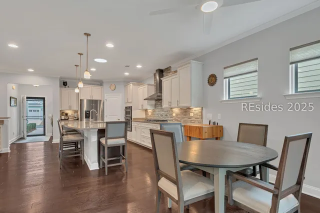 $544,000 | 117 Valleybrooke Court South, Okatie, SC 29909