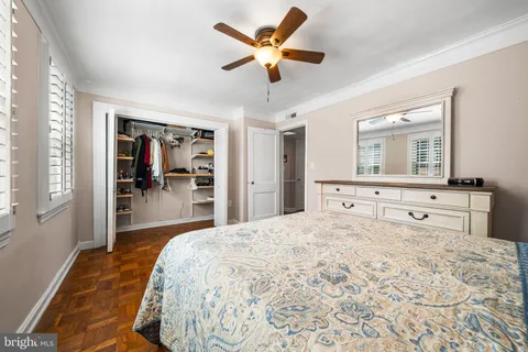 $345,000 | 6725 West Wakefield Drive, Unit B1, Alexandria, VA 22307