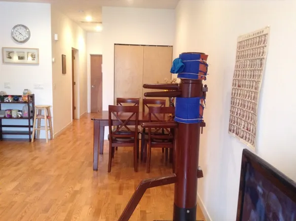 $2,200 | 2224 West Madison Street, Unit 201, Chicago, IL 60612