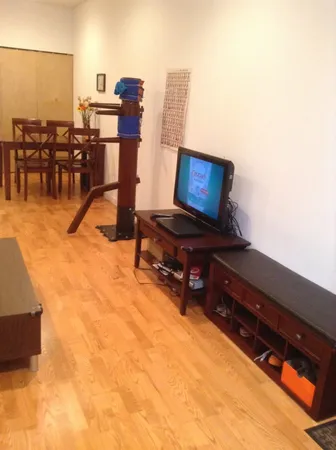 $2,200 | 2224 West Madison Street, Unit 201, Chicago, IL 60612