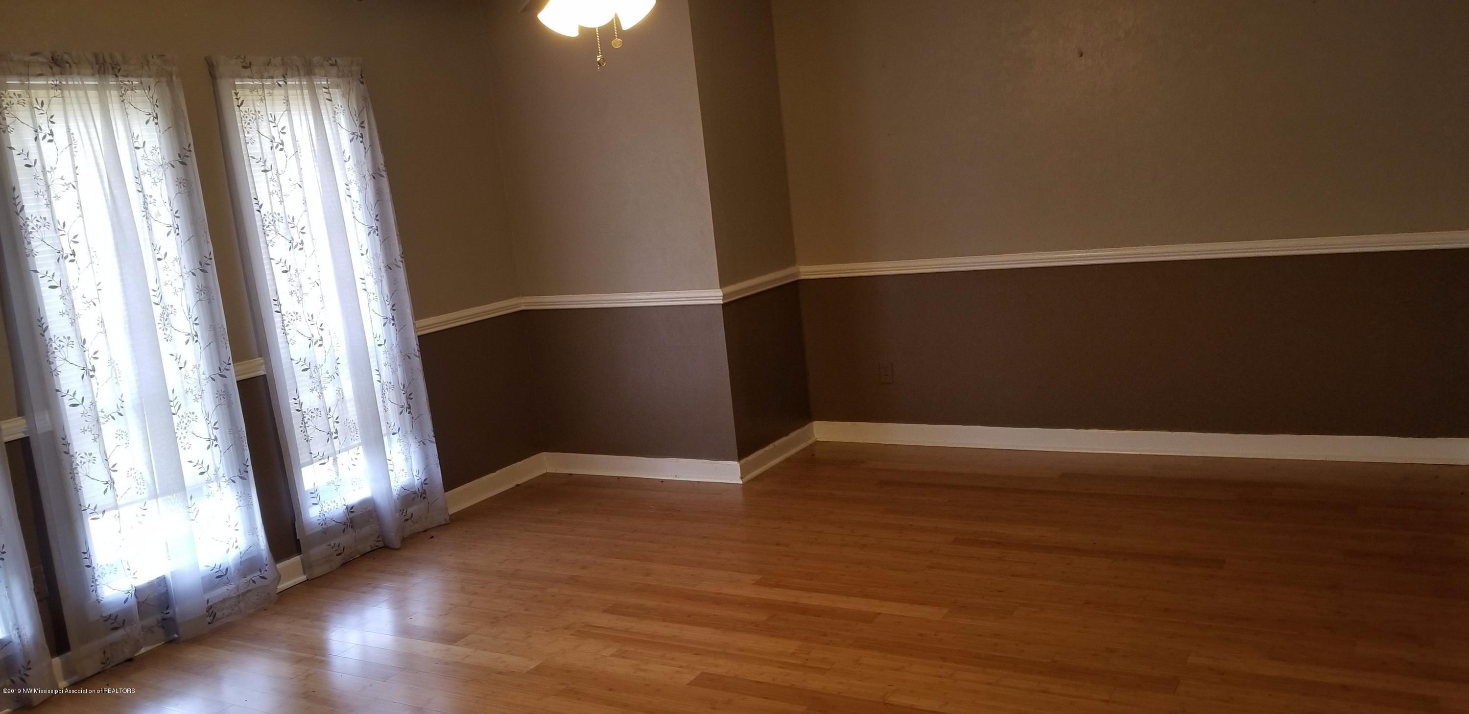2128 North Red Banks Road Byhalia, MS 38611 - Photo 8 of 13 20190311_153805